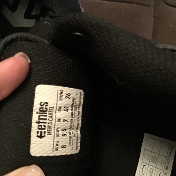 Men’s / Women’s Etnies shoes - Picture 3 of 4